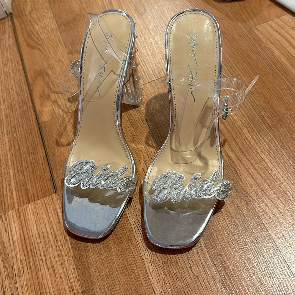 Betsey Johnson silver Bride heels size 9